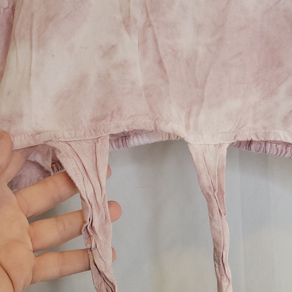 Sim & Sam. Crop Top. Size Medium. EUC - Picture 2 of 9